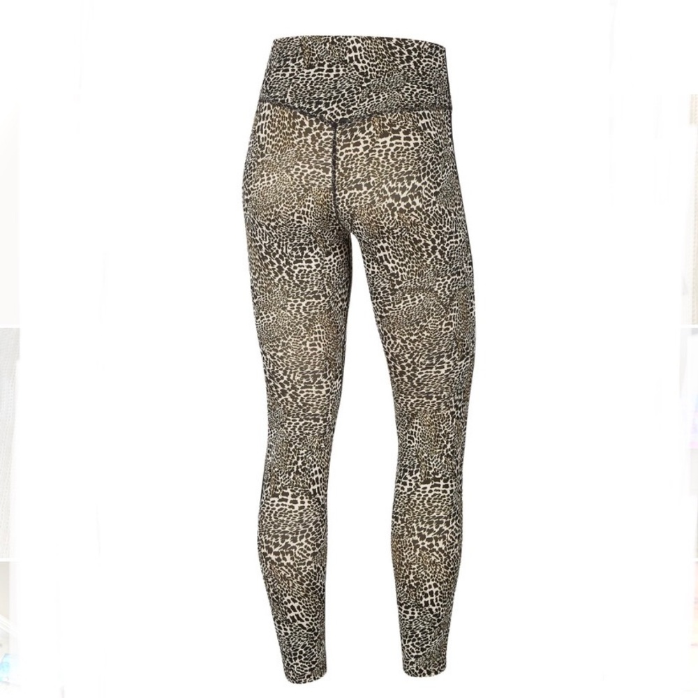 Nike One cheetah print 7/8 legging